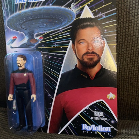 Super7 Star Trek Next Generation Wave 2 Riker ReAction Figure NEW - Picture 2 of 4